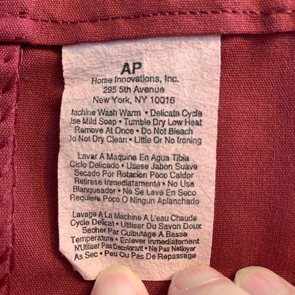 EUC Light-Filtering Raspberry Curtains & Valances 3 Panels 28"x84" Each - Picture 4 of 12